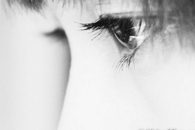 Đôi mắt người Sơn Tây (Quang Dũng) - Đôi mắt chứng kiến đau thương