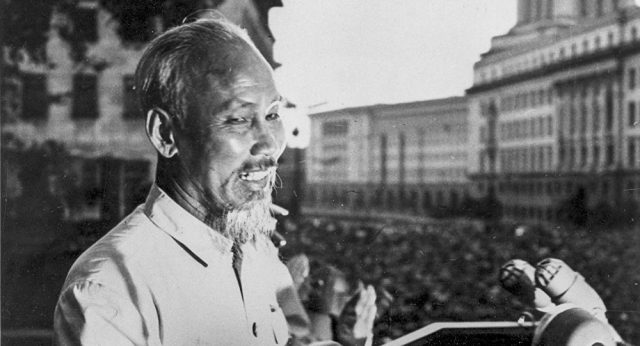 Nhà thơ Hồ Chí Minh - Thân thế và sự nghiệp lẫy lừng năm châu